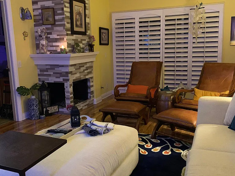 415 Townsquare Ln #324 — Photo 7