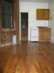 Rented by Tower Brokerage