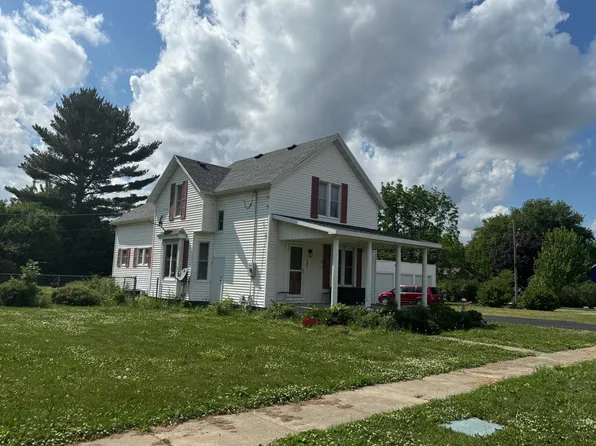 305 Mill St N, Brownsdale, MN 55918
