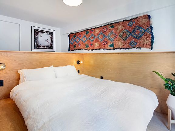 5th image of 85 Livingston St APT 12L