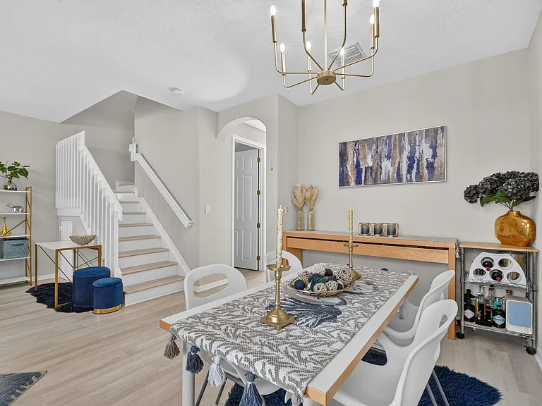 112 Monterey Bay Dr — Photo 8