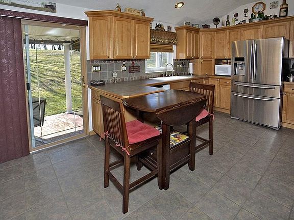 3rd image of 4109 Lott Ct