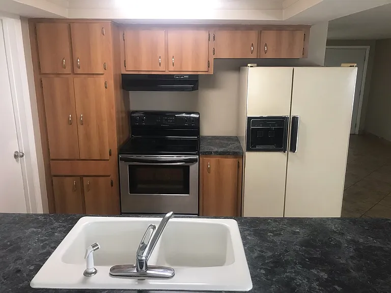 5906 Elkhorn Blvd — Photo 6