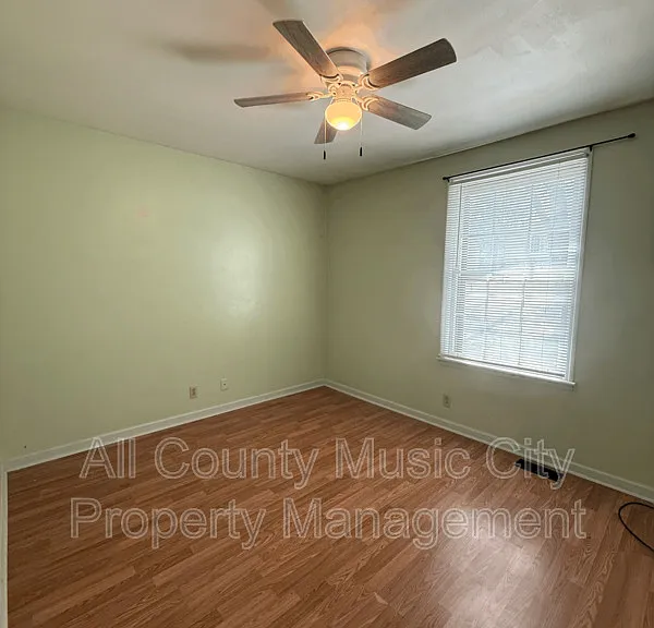 306 Paragon Mills Rd — Photo 5