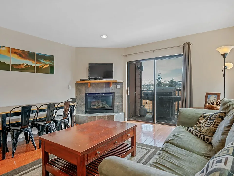 410D Bayview Dr