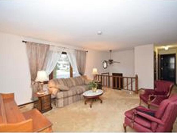 4th image of 14349 Vintage St NW
