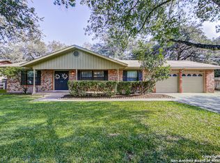 1811 Town Oak Dr, San Antonio, TX 78232