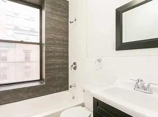 Rented by REAL New York | media 8