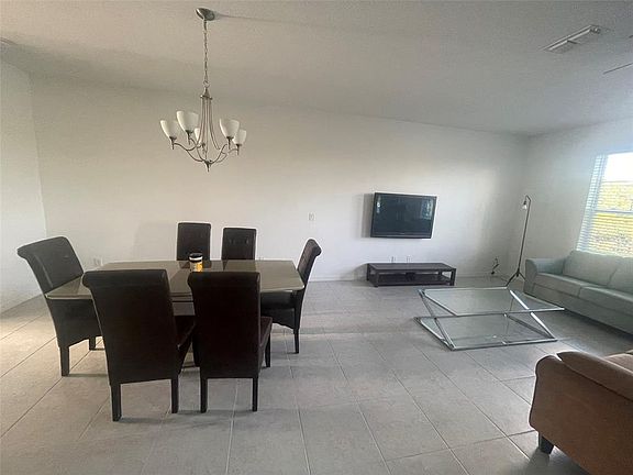 4th image of 1731 SANIBEL DR