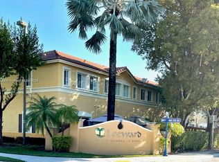 8330 NW 107th Pl #521, Doral, FL 33178