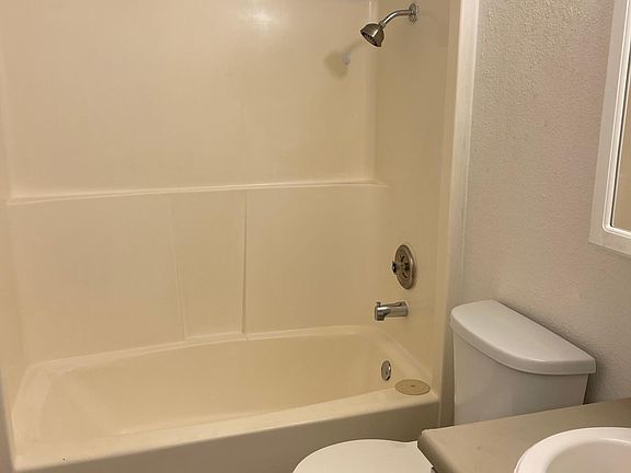 3rd image of 6535 150th St SW #178