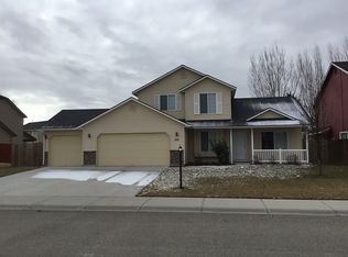 495 E Whitbeck St, Kuna, ID 83634