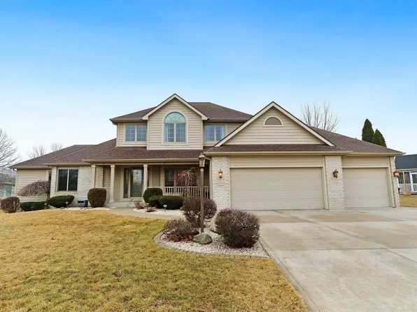 1929 Calais Rd, Fort Wayne, IN 46814
