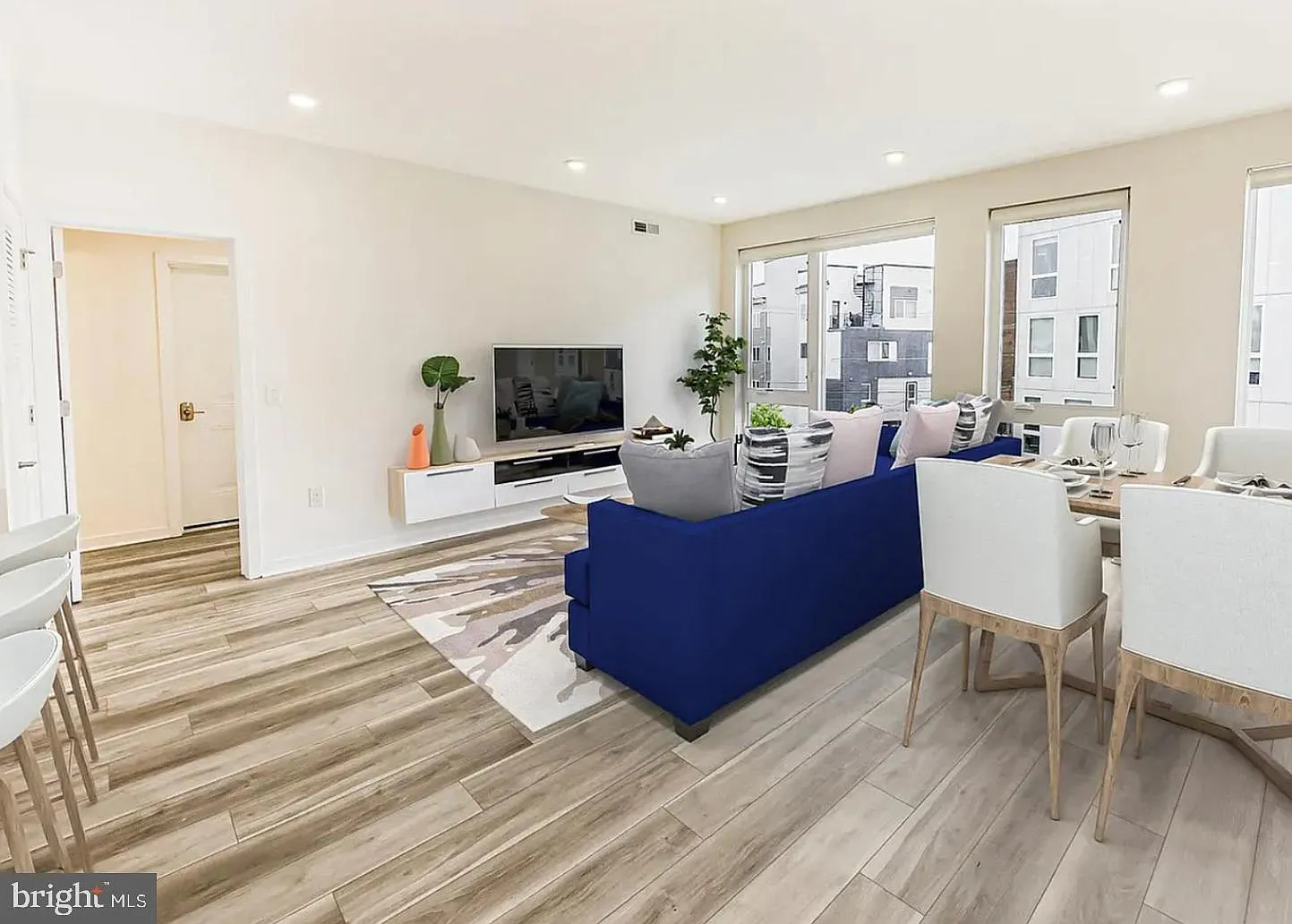 2 bed, $1,795 — Photo 3