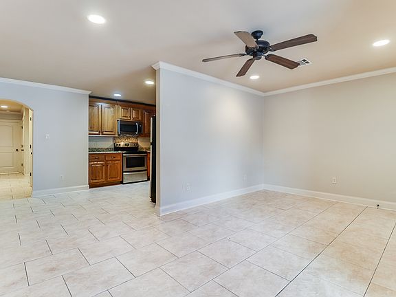 4th image of 1607 Saint Mary Blvd #1607