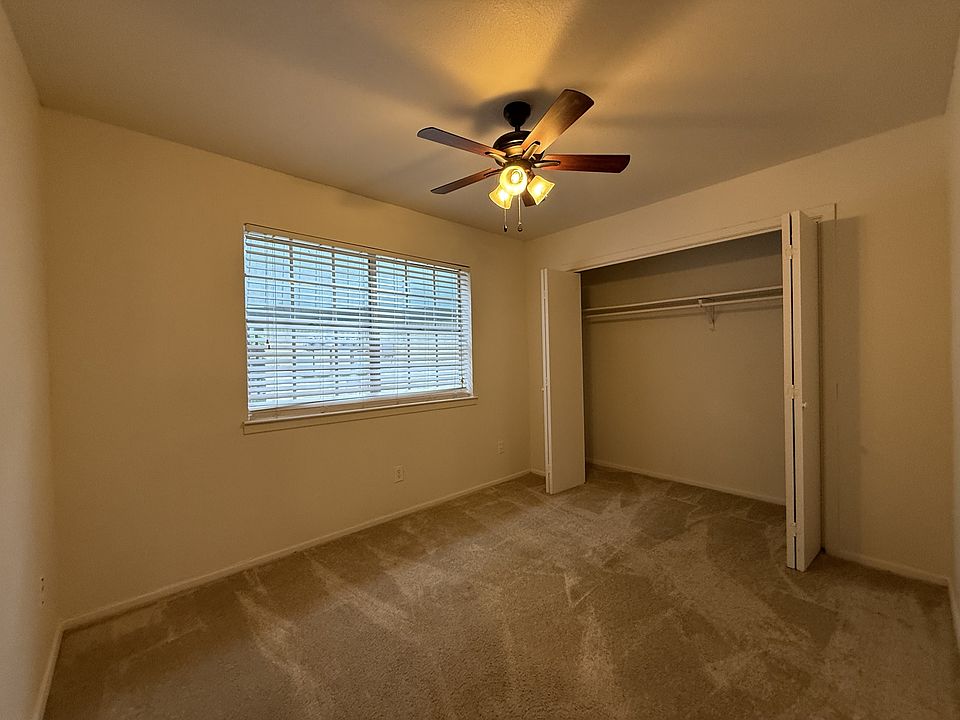 1st image of 1036-1040 McKinley St #103