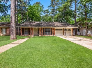 23007 Whispering Willow Dr, Spring, TX 77373