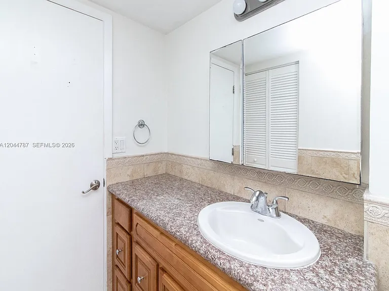 600 Three Islands Blvd #1218 — Photo 11
