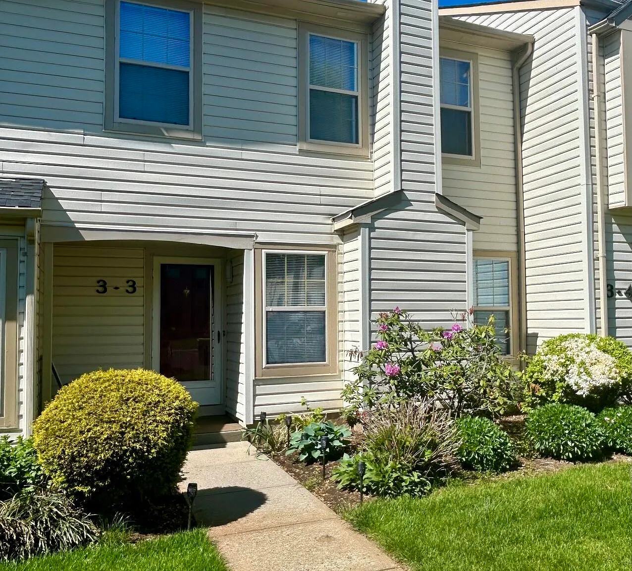 2 bed, 2.5 bath, 1346 sqft, $2,900 — Photo 2