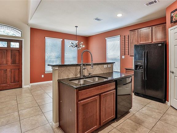 3rd image of 11400 W Parmer Ln APT 19