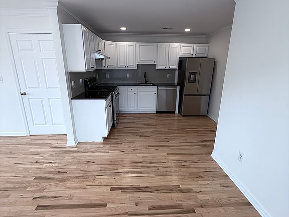 Dining Room / Kitchen