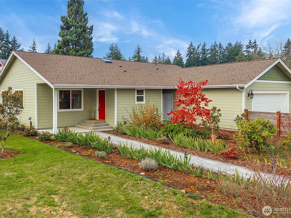 1st image of 6424 52nd Avenue W