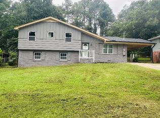 967 Queen Elizabeth Way, Morrow, GA 30260