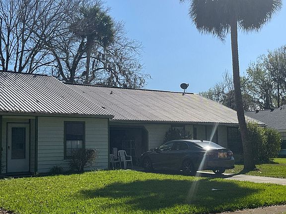 3rd image of 3739 Gatewood Dr