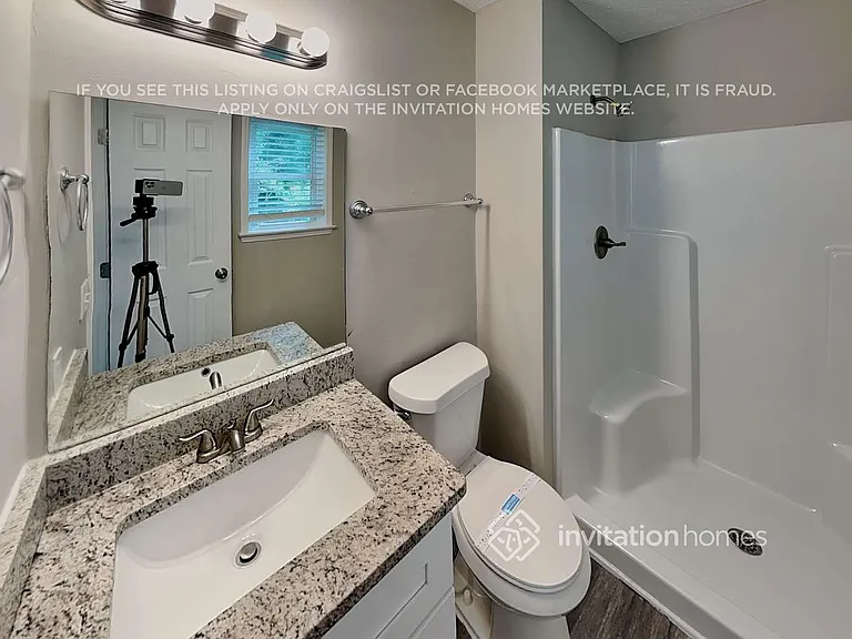 535 Zachary Ct — Photo 12