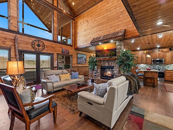 4th image of 406 Hope Dr