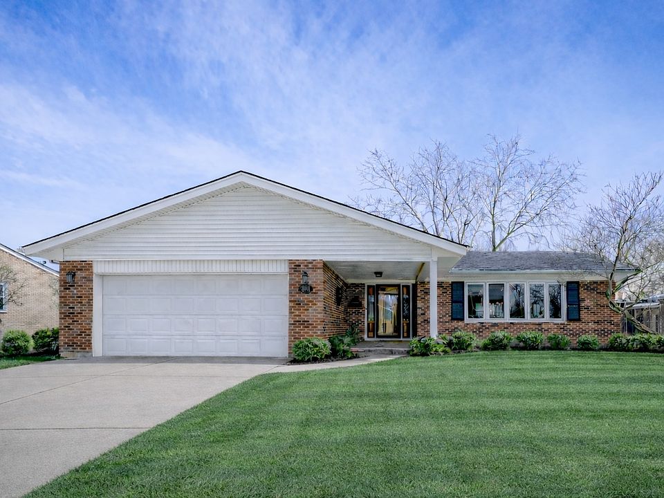 1st image of 2011 E Robinhood Ln