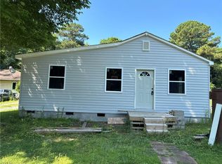 145 Shell Rd, Suffolk, VA 23432