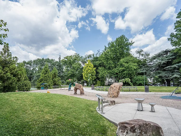 Picnic Area with grill areas!