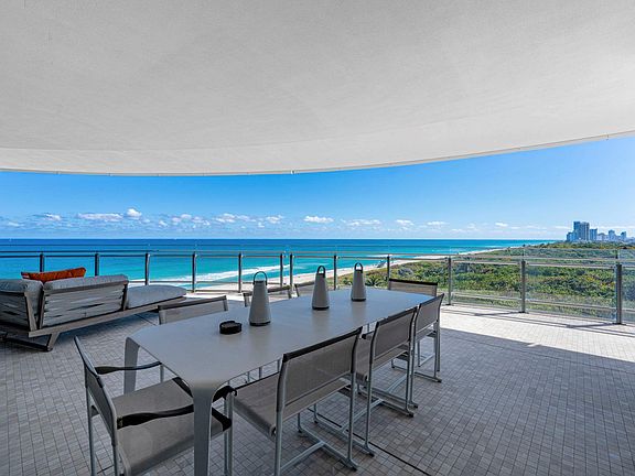 4th image of 8701 Collins Ave Unit 702