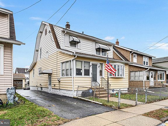 2nd image of 129 W Laughead Ave