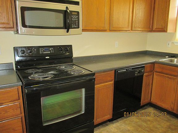 4th image of 608 Sherard Cir