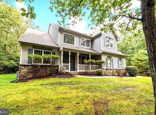 4 Lakota Trl, Medford, NJ 08055