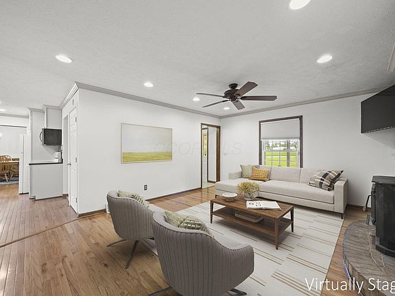 5th image of 3352 Outville Rd