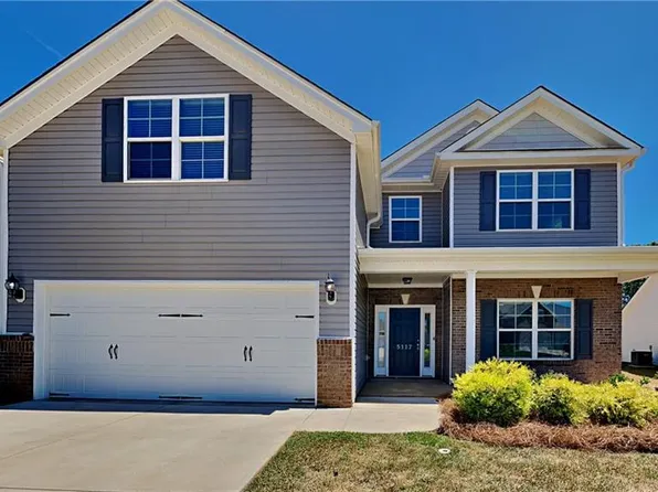5117 Foxworth Dr, Greensboro, NC 27406