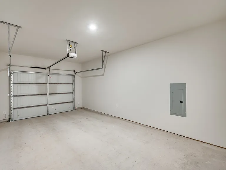 Attached Garage Attached Garage