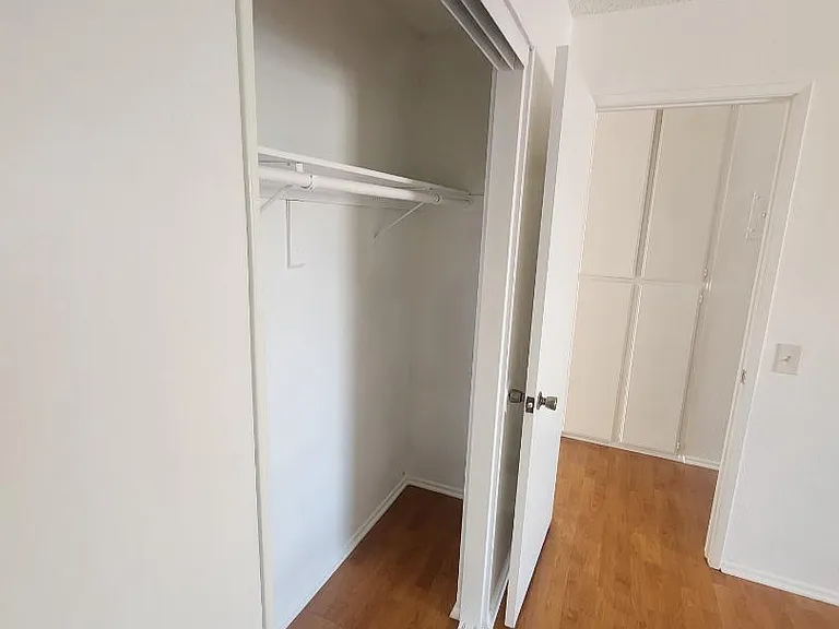 Unit Photo