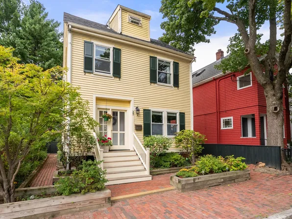 33 Fenno St, Cambridge, MA 02138