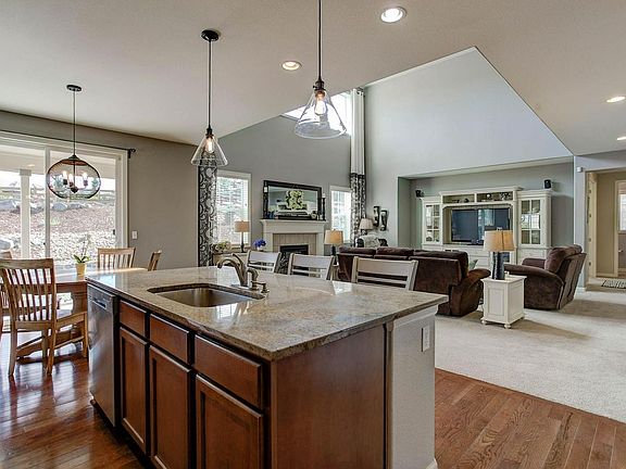 5th image of 23633 E Briarwood Dr