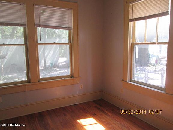 5th image of 1635 N Liberty St APT 5