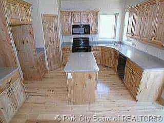4th image of 1330 N Valley Hills Blvd
