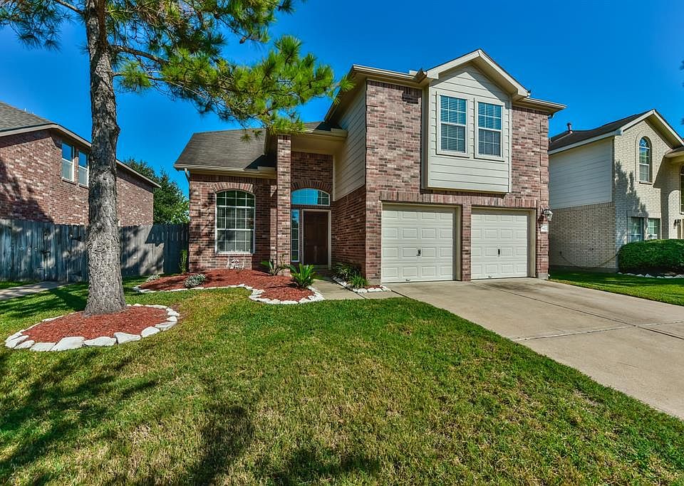 1st image of 6822 Silver Shores Ln