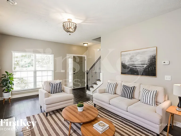 6935 Calderwood Dr — Photo 4