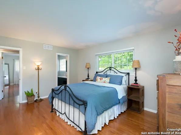 501 RUA DE MATTA ST, Hollywood Pa, TX 78232