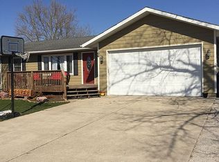 106 N Story St, Slater, IA 50244