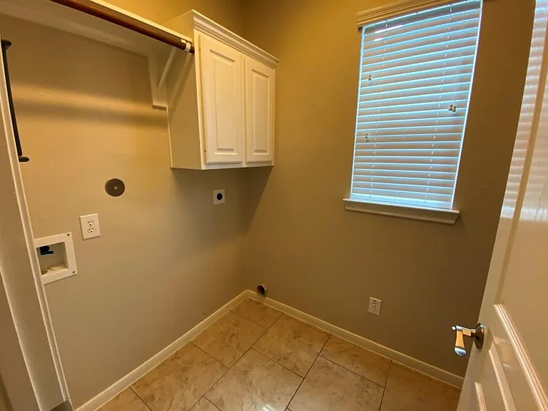 26226 Bright Dawn Ct — Photo 33